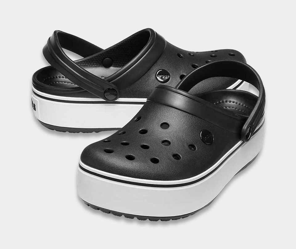 crocs platform black 2