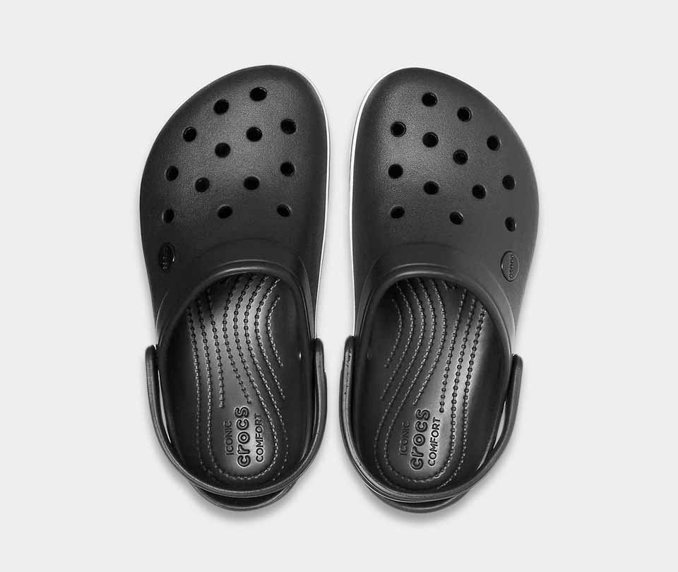 crocs platform black 3