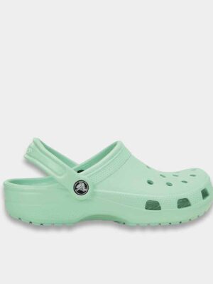 crocs classic cover 1