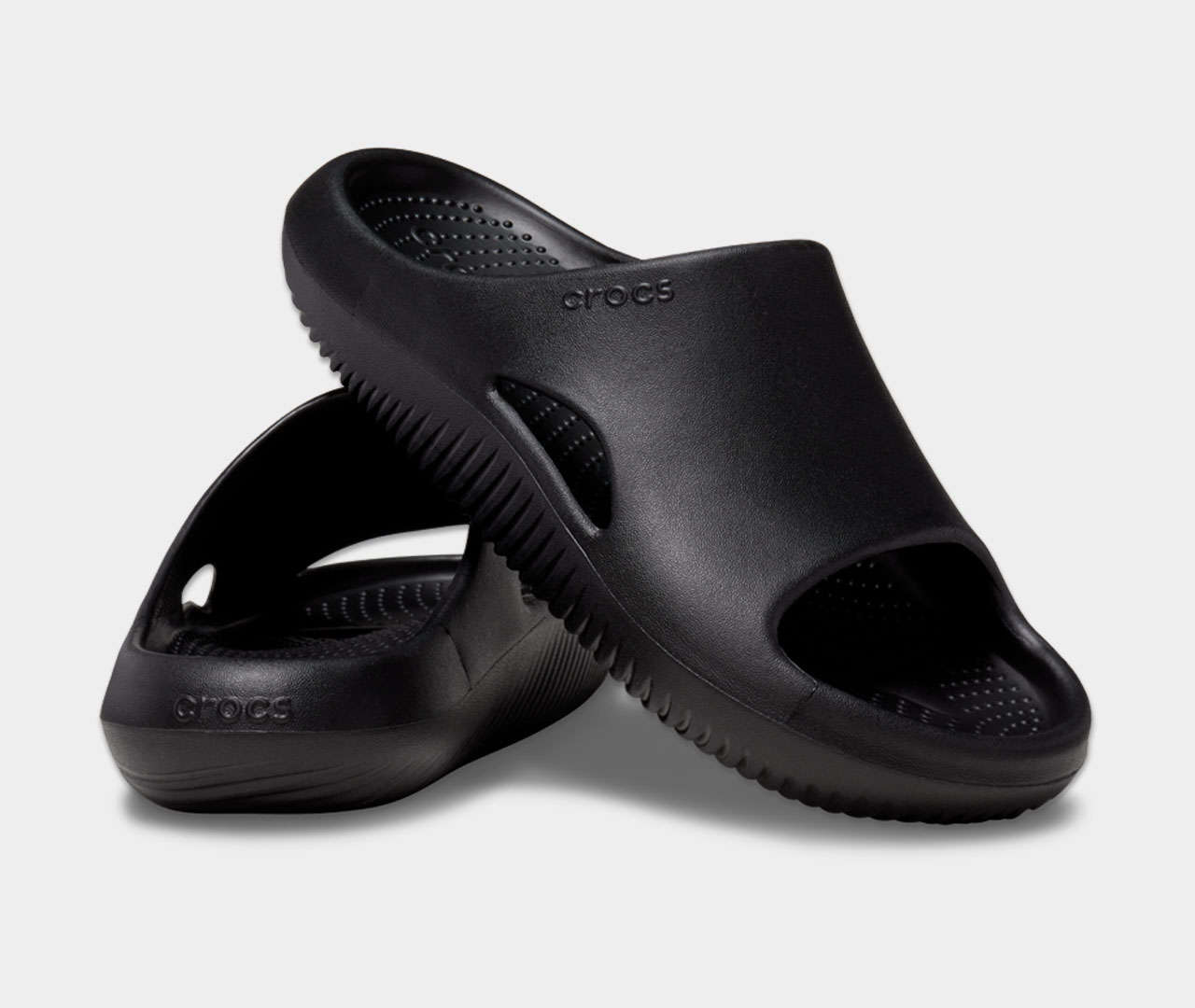crocs mellow recovery slide 1