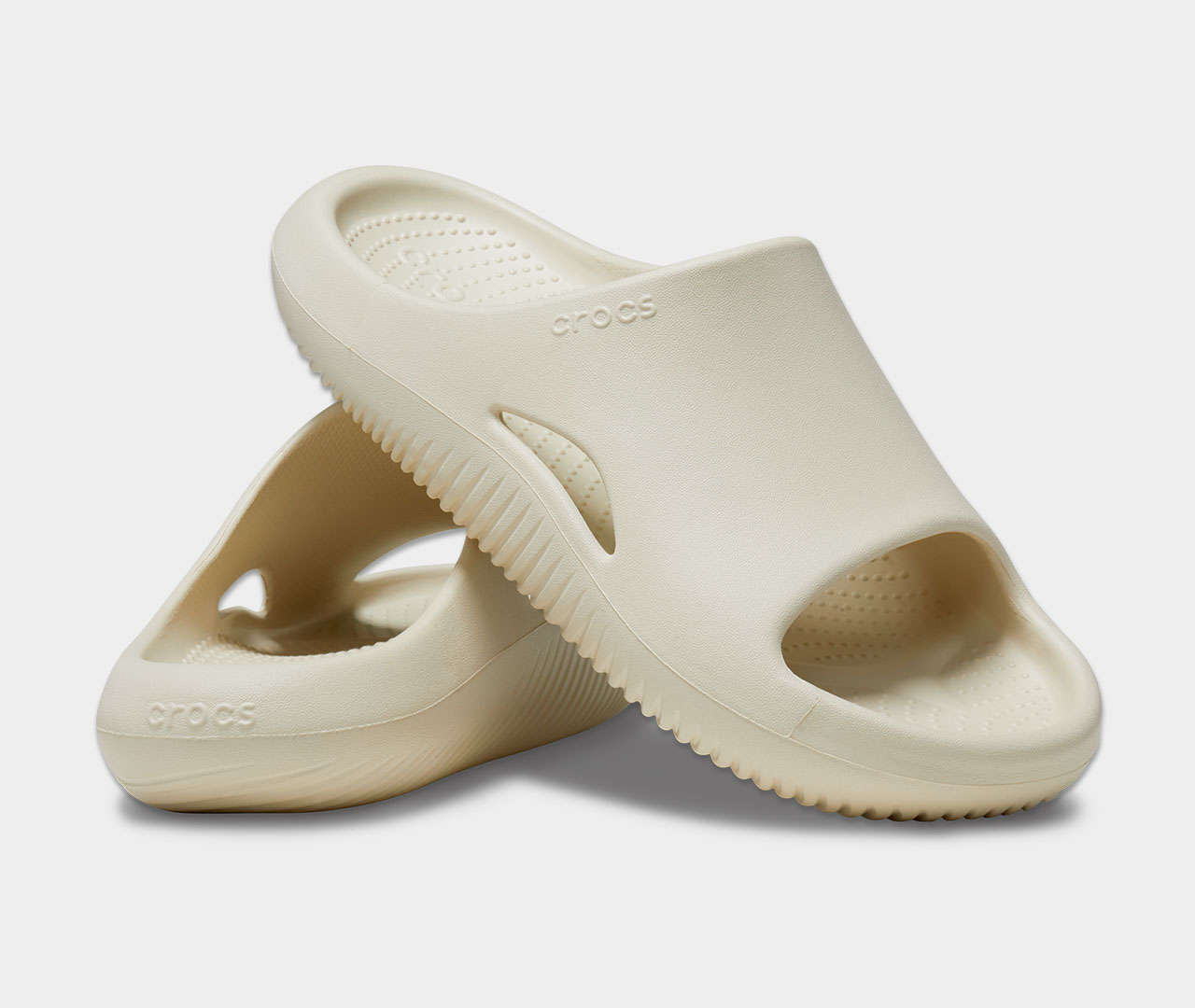 crocs mellow recovery slide 5