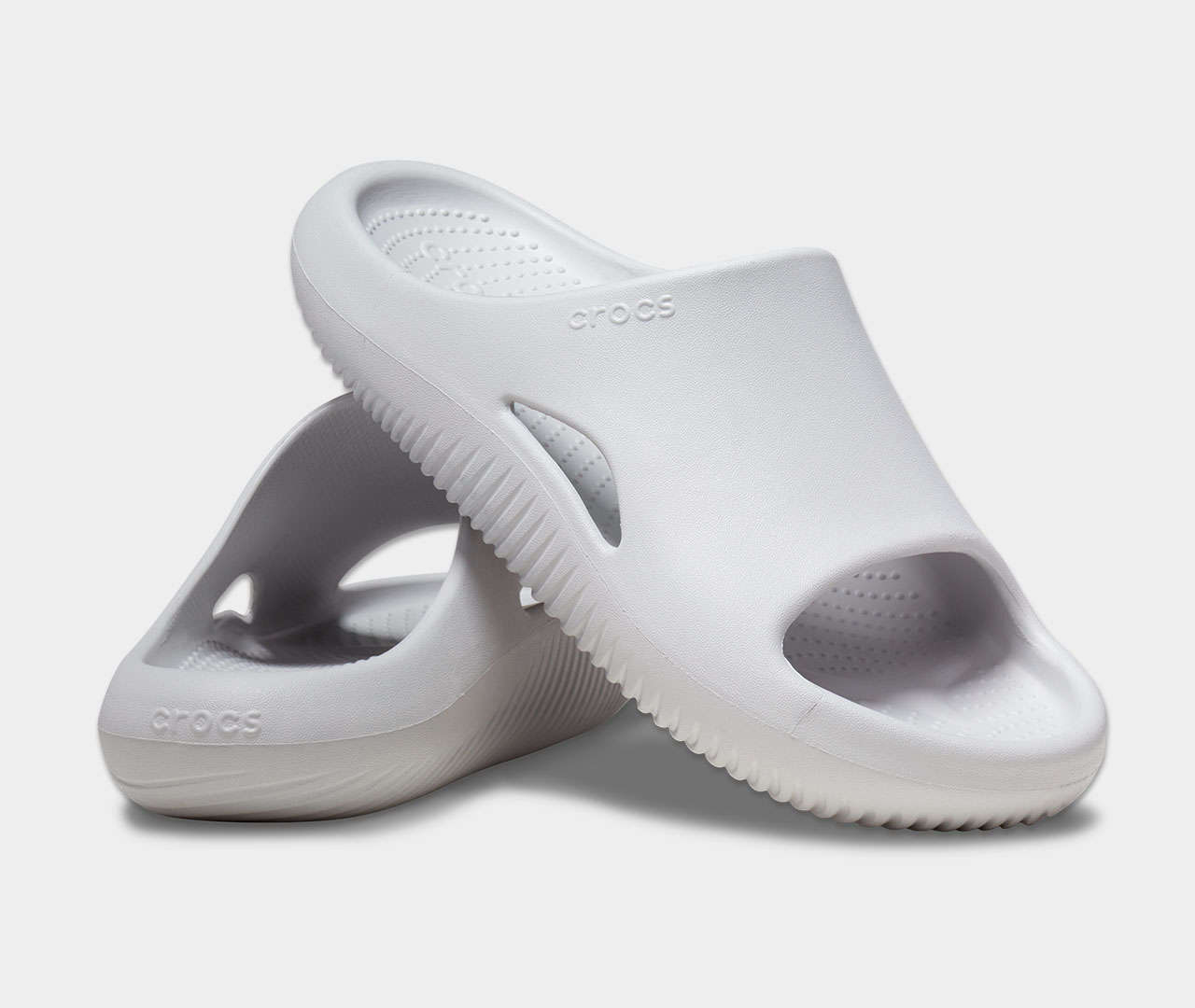 crocs mellow recovery slide 8