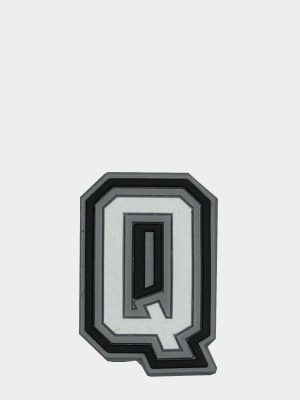 Jibbitz буква Q