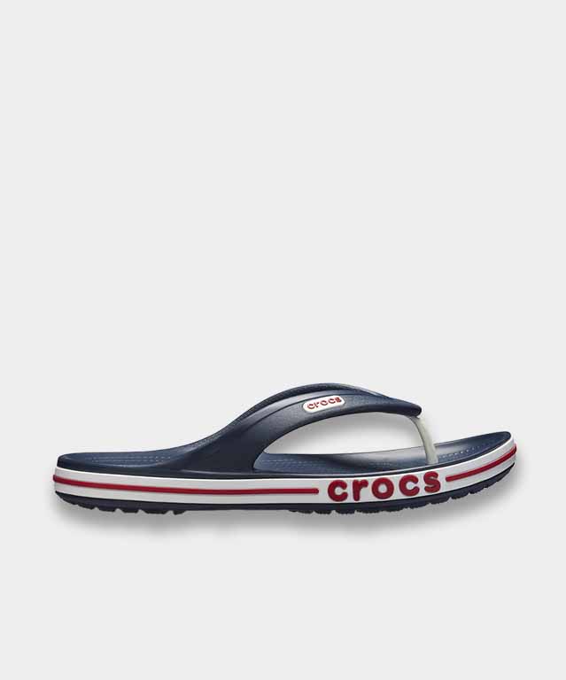 crocs bayaband flip flops men's